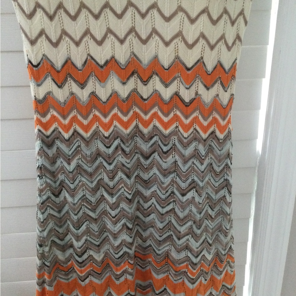 BCBG MaxAzria Crochet mini dress/Size small - Picture 3 of 4